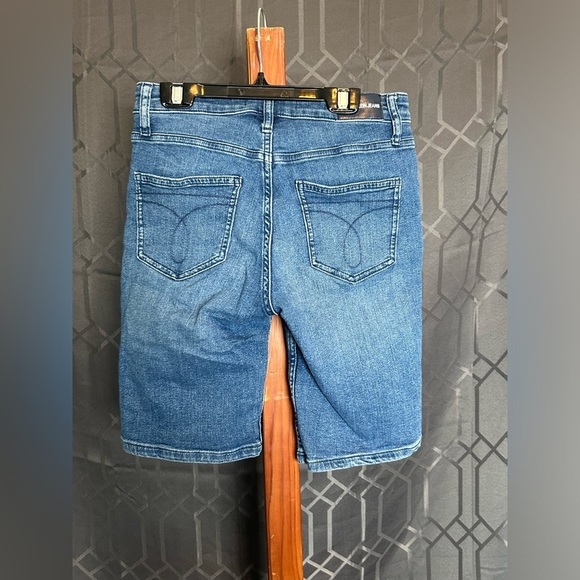 Calvin Klein Blue Jean Shorts Size 4 - Picture 3 of 6